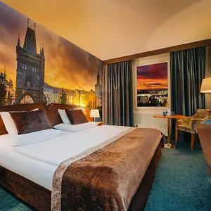 4* Hotel Plaza - Czech Leading