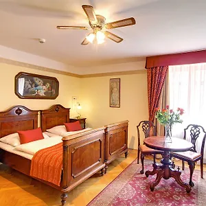 Hotel Mucha, Prag
