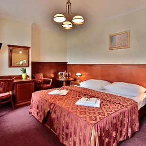 4* Hotel Arkada